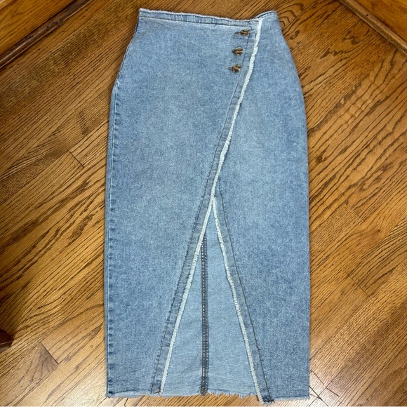 Sincerely Jules | Asymmetrical Denim Button Front Slit Midi Skirt Size 3/26 - Picture 4 of 12